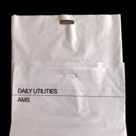 當高端時尚遇見環保創新 探索服裝包裝的綠色轉型